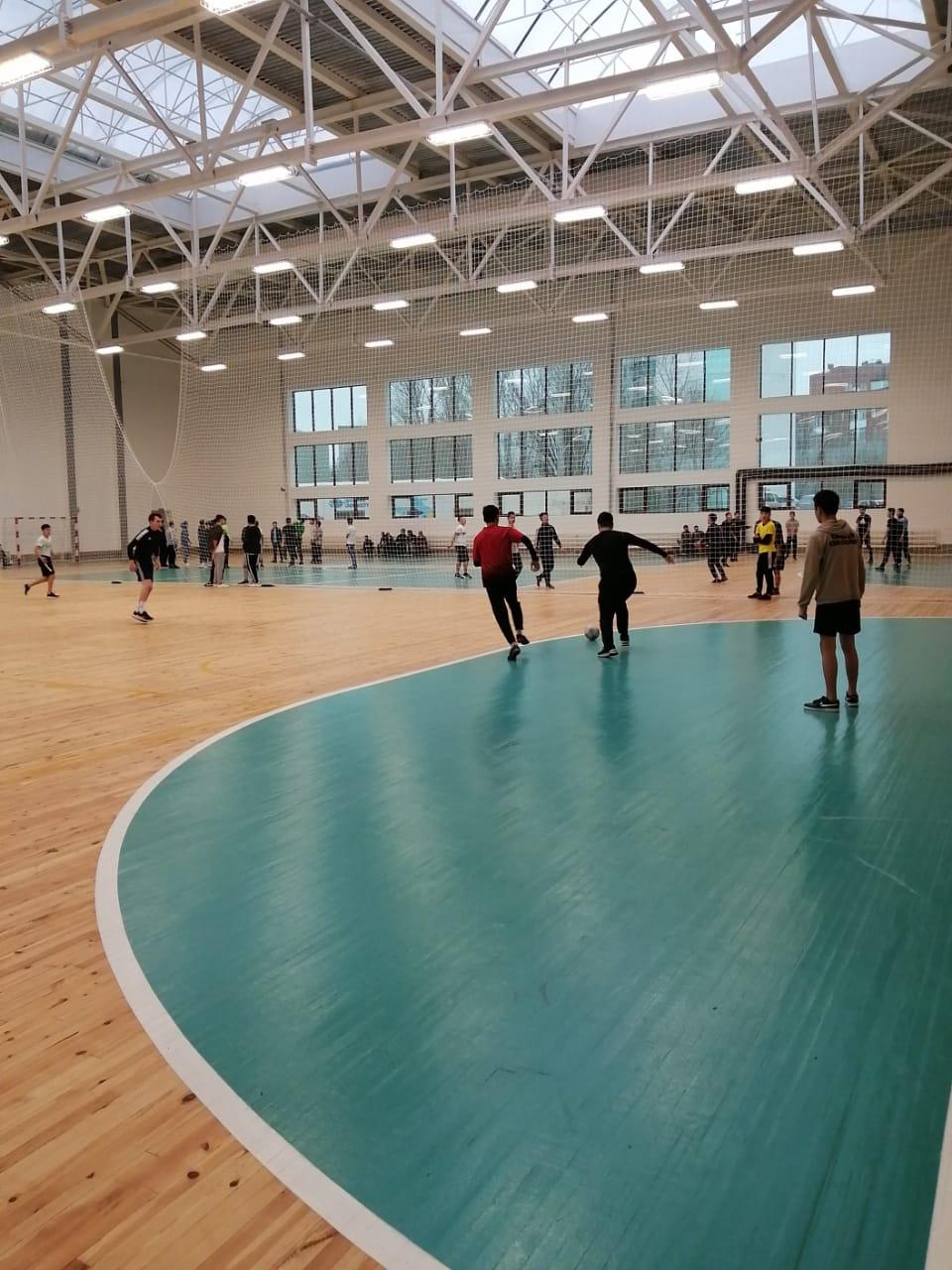 В новом спортивном комплексе ЕНУ им.Л.Н.Гумилева состоялись товарищеские встречи, посвященные 30-летию Независимости Республики Казахстан среди студентов